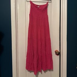 Strapless pink tiered midi dress